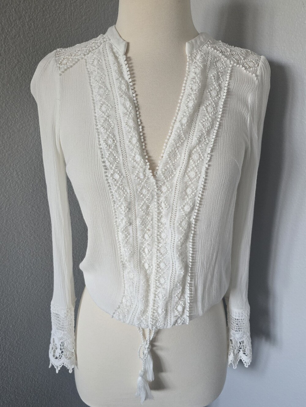 Lulus Bali Daydream White Lace Long Sleeve Top XS Extra Small - Picture 2 of 5